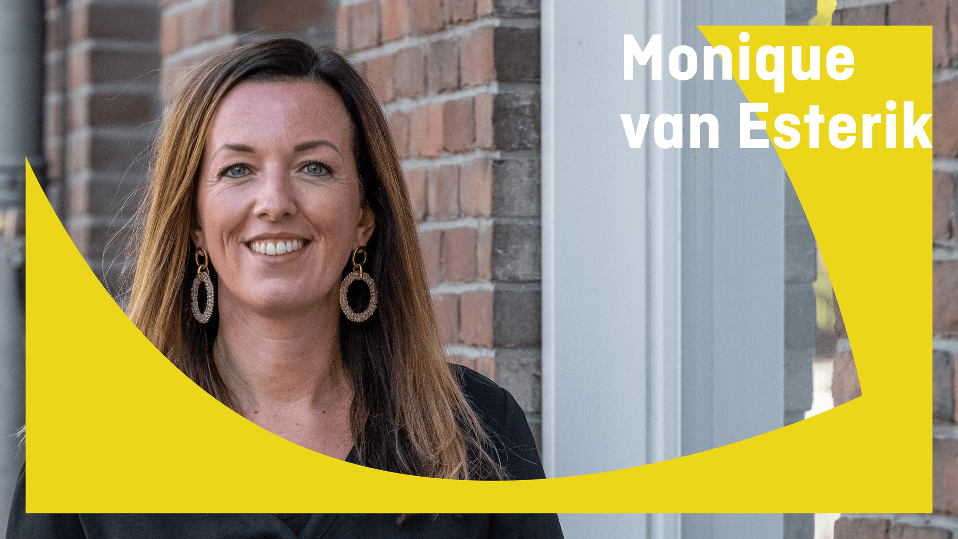 Monique van Esterik